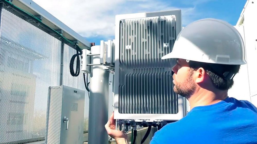 Med programvareoppdateringer av radiodelen av basestasjonene fra 4G til 5G, vil Nokia sørge for at operatørene ikke trenger å sende mange montører ut for å gjøre fysisk arbeid på basestasjonene.