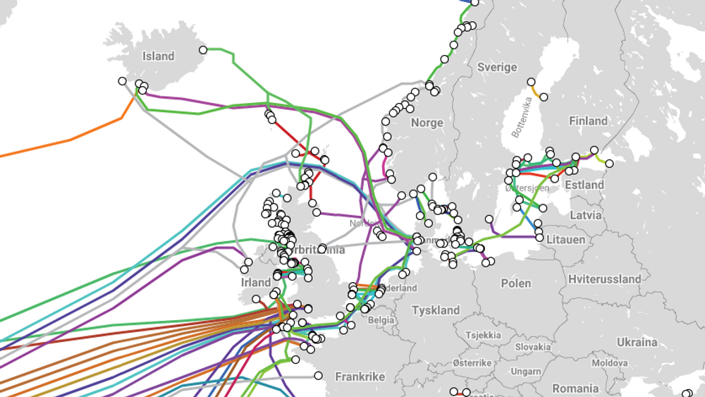 En oversikt over mange av fiberforbindelsene som eksisterer eller er planlagt i Nord-Europa. De grå er planlagte fiberforbindelser.