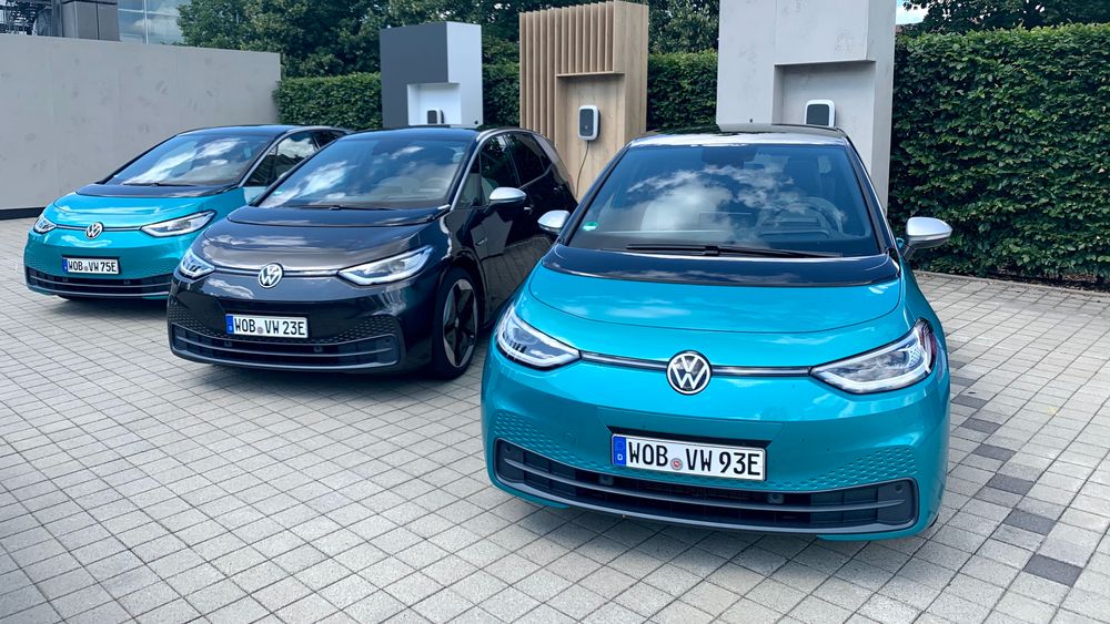 Nokia ble felt av Apple. Vil VW bli felt av Tesla, spør Jan Moberg.
