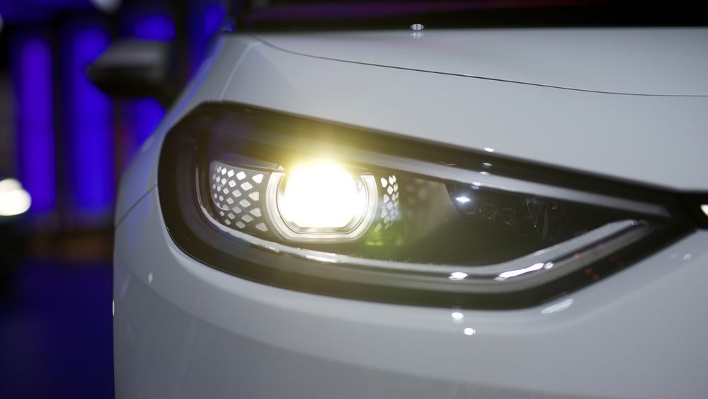 Hvordan Volkswagen ID.2 skal se ut er ukjent. Bildet viser frontlykten på Volkswagen ID.3.