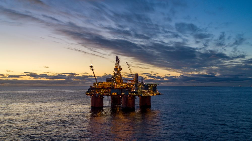 12. desember startet produksjonen fra Snorre Expansion Project i Nordsjøen. Prosjektet skal gi nærmere 200 millioner fat ekstra olje fra feltet.