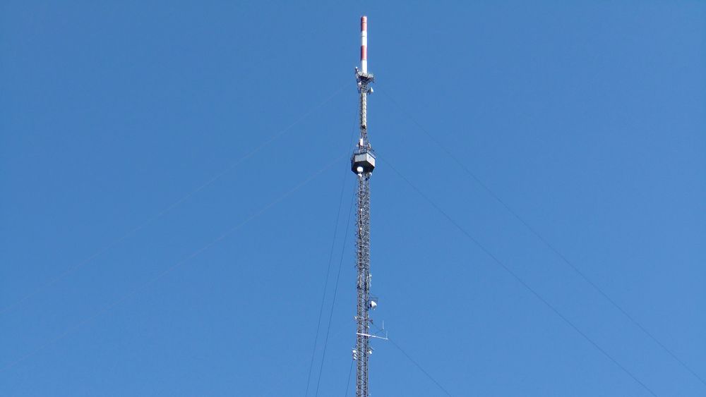 Senderen i Sunne: Den er 70 meter kortere enn i 1979. På sitt høyeste var den 323 meter.