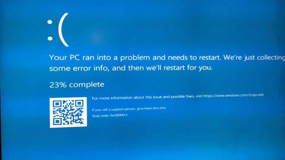 En tilsvarende blåskjerm (BSOD) som dette dukker opp dersom man åpner filstien som er omtalt i saken.