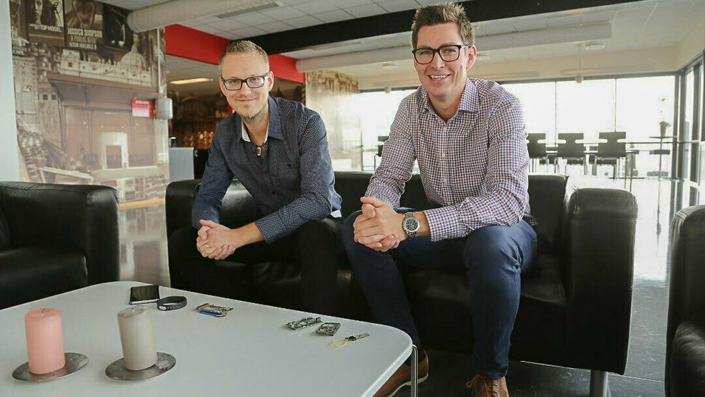 Gründerne Morten F. Klausen og Stian Halseth eier omtrent 50 prosent hver av selskapet. Nå skal staben økes fra 15 til 18.  