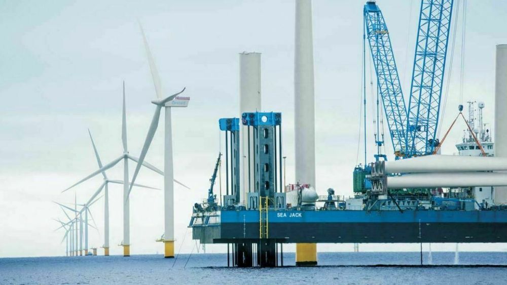 Danske Ørsted har gått sammen med Hafslund og Fred. Olsen Renewables for å bygge havvind i Norge. Her fra Anholt havpark i Tyskland.