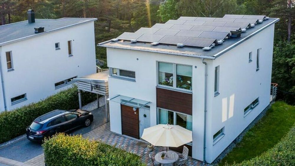 Hjemmebatteri for lagring av solenergi viser seg vanskelig å forsvare økonomisk i Norge.