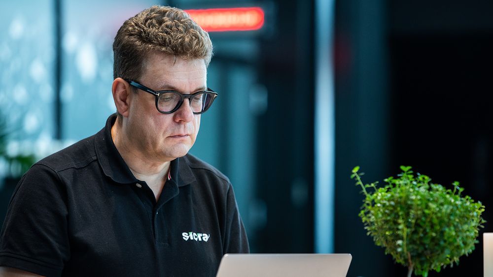 Carl Bretteville er systemarkitekt i Sicra.