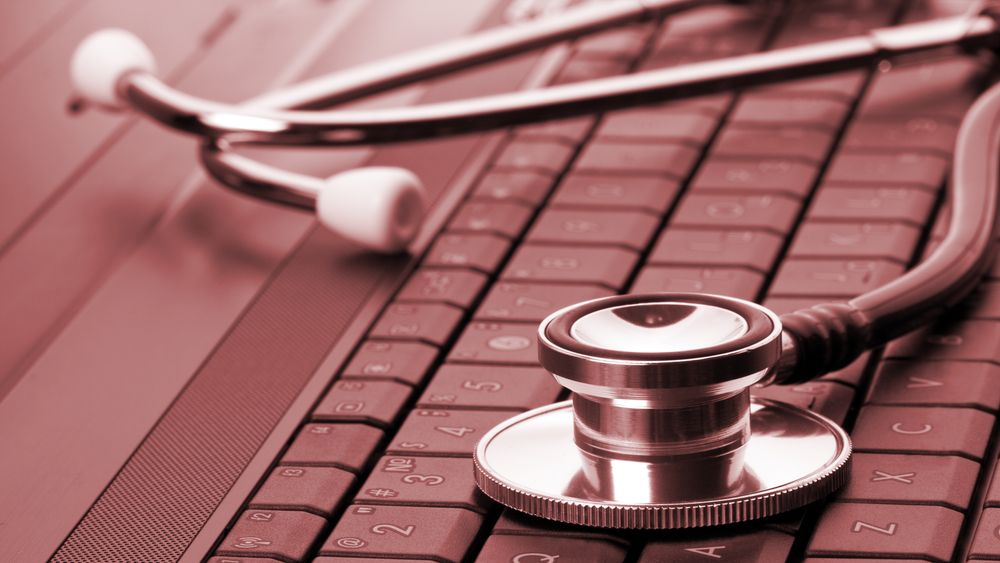 Norske helseforetak må i større grad kartlegge konsekvensene av langvarige bortfall av IKT-systemer, slik som elektronisk pasientjournal. Det forteller en ny rapport fra Helsetilsynet.