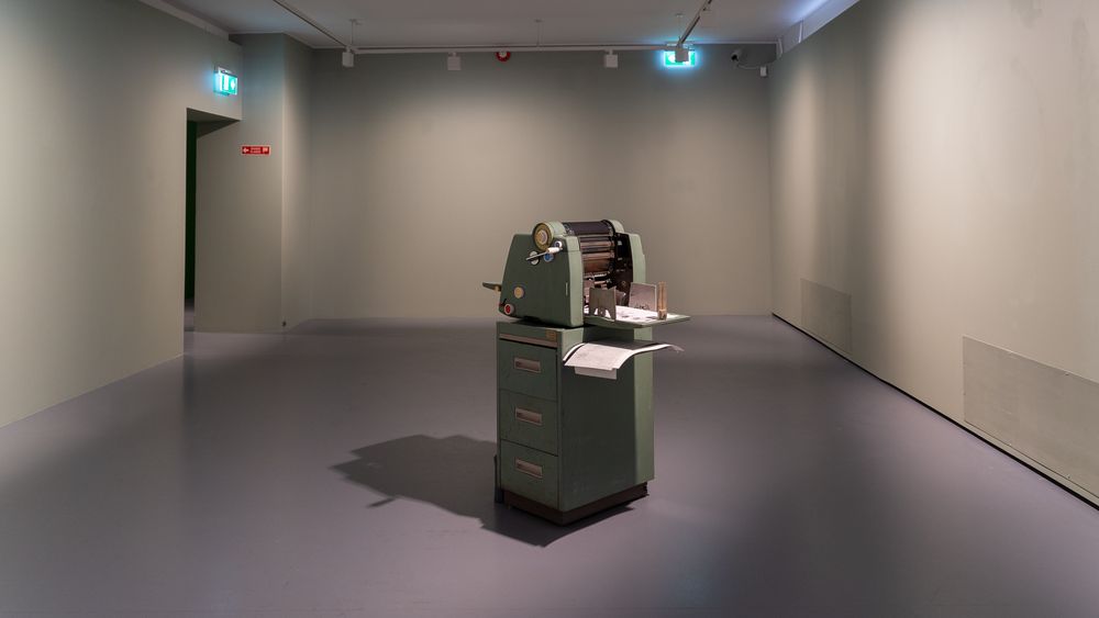 Ingeniørkunsten har rykket inn i Bergens museumsverden. Her en Gestetener 366. 
