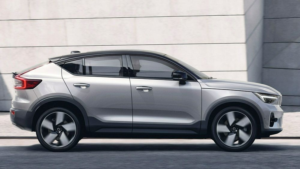Volvo C40 er en noe redesignet utgave av XC40.