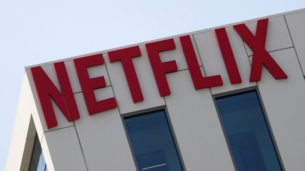 FILE PHOTO: The Netflix logo is seen on their office in Hollywood, Los Angeles, California, U.S. July 16, 2018. REUTERS/Lucy Nicholson/File Photo