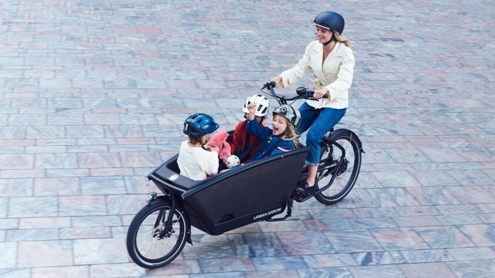 Familiesykler er en av de viktigste underkategoriene for elektriske lastesykler. Denne kommer fra Urban Arrow.