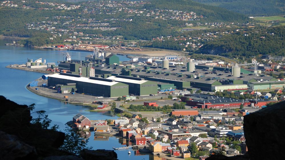 Et konsortium med Alcoa, Gen2 Energy, Helgeland Kraft, Helgeland Havn og Mosjøen og Omegn Næringsselskap har fått en million kroner til et forprosjekt for å prosjektere et hydrogenknutepunkt i Mosjøen.