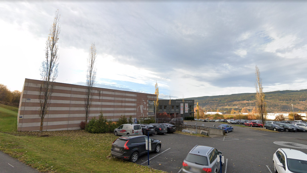 Ikomms hovedkontor ligger på Lillehammer i Innlandet.