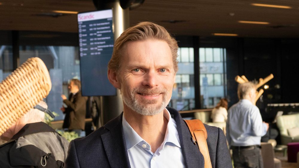 Administrerende direktør Øyvind Husby i IKT-Norge, fotografert utenfor Scandic Hotel på Fornebu under Inside Telecom-konferansen 4. november 2021.