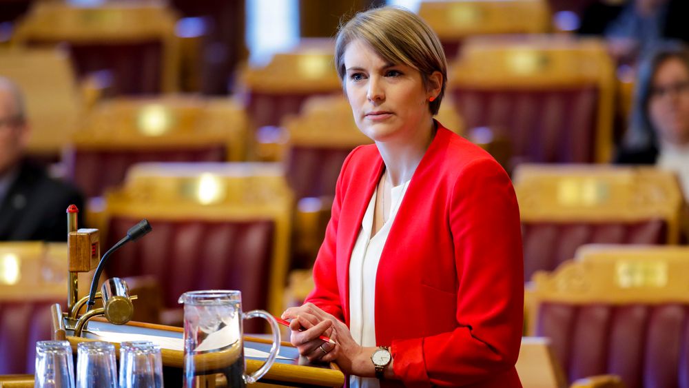 Kari Elisabeth Kaski (SV) ønsker en ny milliardavgift for oljenæringen.