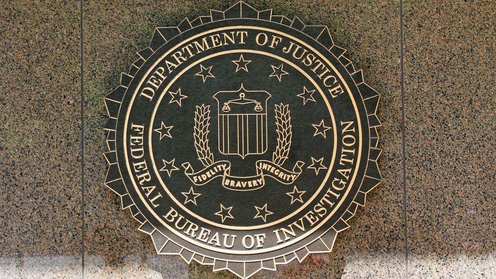 FBI fikk en av sine servere hacket i helgen.