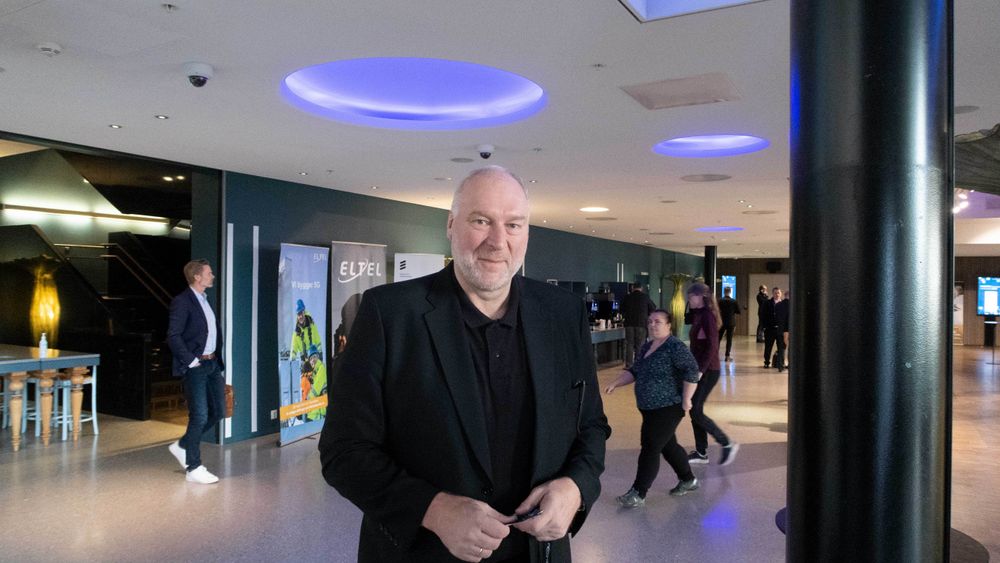 Telia Norge-sjef Stein-Erik Vellan på Inside Telecom-konferansen høsten 2021. Siden den tid har han fått Fjordkrafts mobilkunder over i sitt nett og Telia eier også 39 prosent av Fjordkraft Mobil AS.