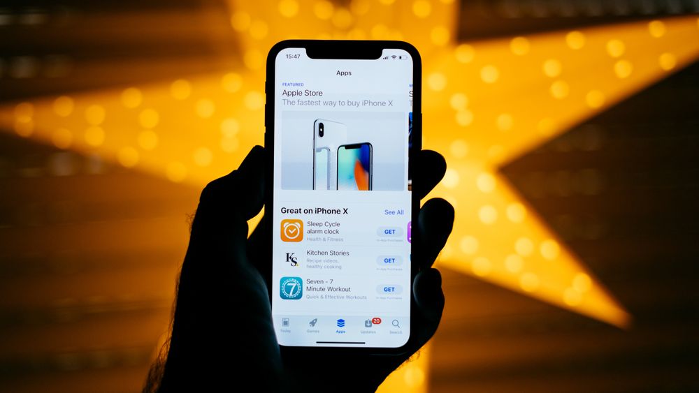 At Apple tvinger app-utviklere til å ta betalt gjennom Apples egen betalingsløsning er misbruk av markedsledende posisjon, mener ACM.