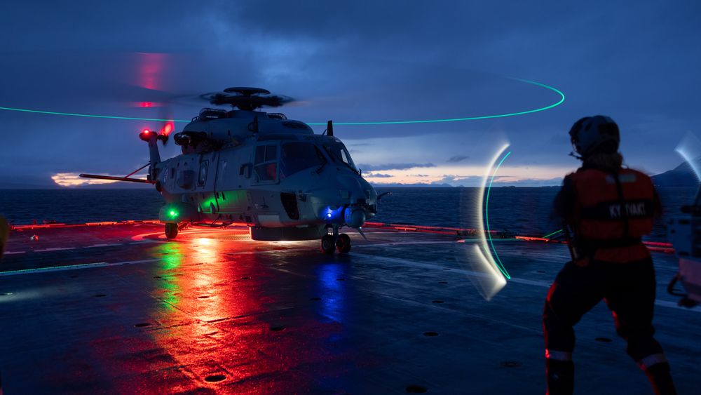 NH90 på KV Andenes i Vågsfjorden i oktober 2021.
