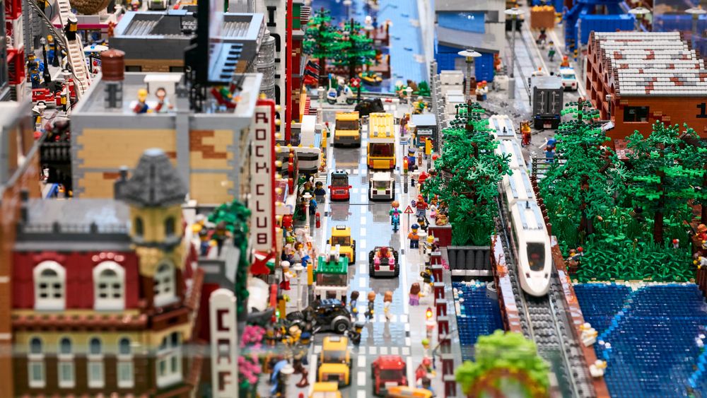 Når legoklosser og Epic Games' teknologi kobles sammen, kan resultatet bli en reell konkurrent til Minecraft og Roblox. Her fra Lego House i Billund.