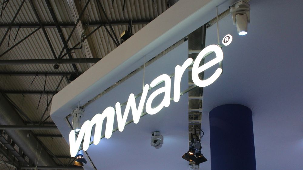 Programvareselskapet VMware blir kjøpt opp.