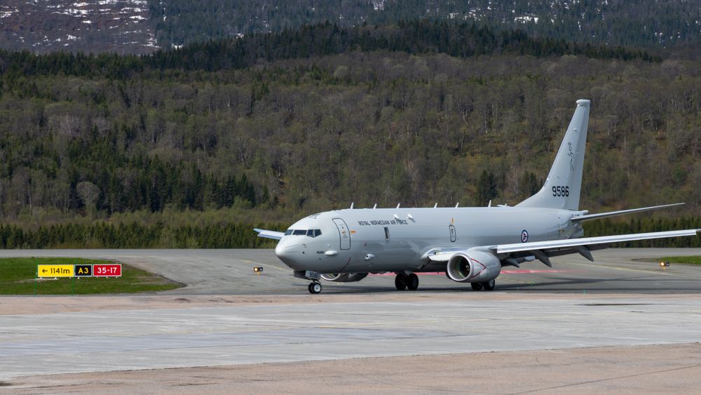 P-8A «Munin» (9586) landet på Evenes i 09.30-tida fredag 27. mai.
