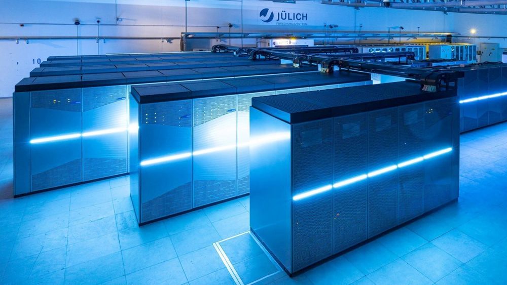Dette er ikke Jupiter, men superdatamaskinen Juwels, som også er installert ved Forschungszentrum Jülich i Tyskland.