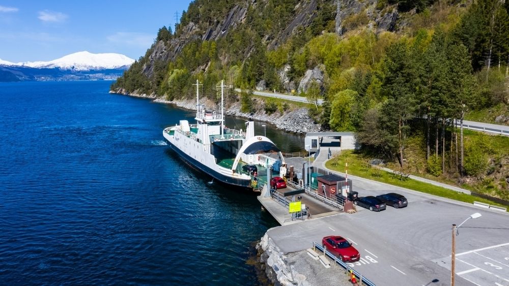 Dei nye fergene med kapasitet på 80 personbiler krever nye kaier.