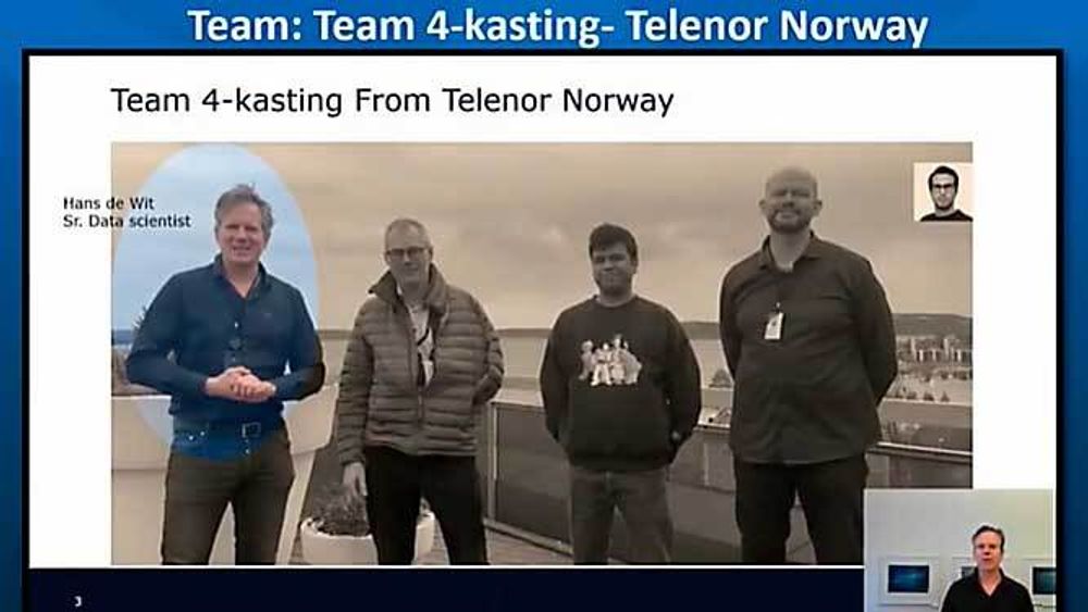 Et bilde hentet fra den strømmede kåringen på Linkedin av vinnerne fra SAS Institute-hackathon. Her er Telenor 4-kasting-teamet.