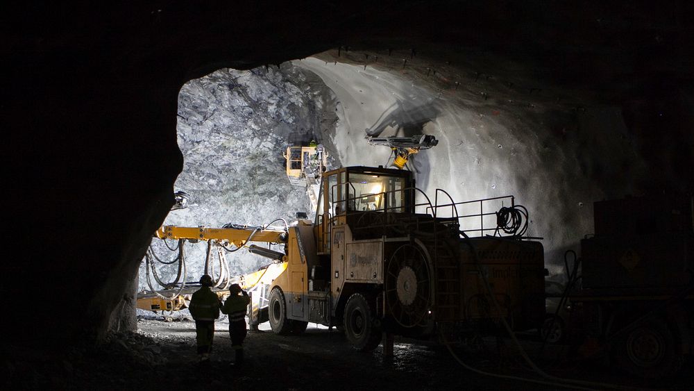 Fornebubanens andre tunnelenterprise er i boks. Bilde fra den første tunnelenteprisen ved endestasjonen på Fornebu.