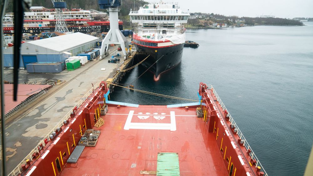 Kleven Verft hadde i en periode fulle ordrebøker med ankerhåndteringsfartøy til Maersk Supply Service og to ekspedisjonscruiseskip til Hurtigruten.