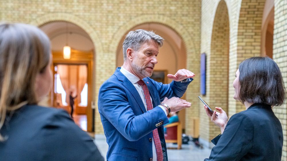 Olje- og energiminister Terje Aasland skulle gjerne sett større fyllingsgrad i vannmagasinene i sør.