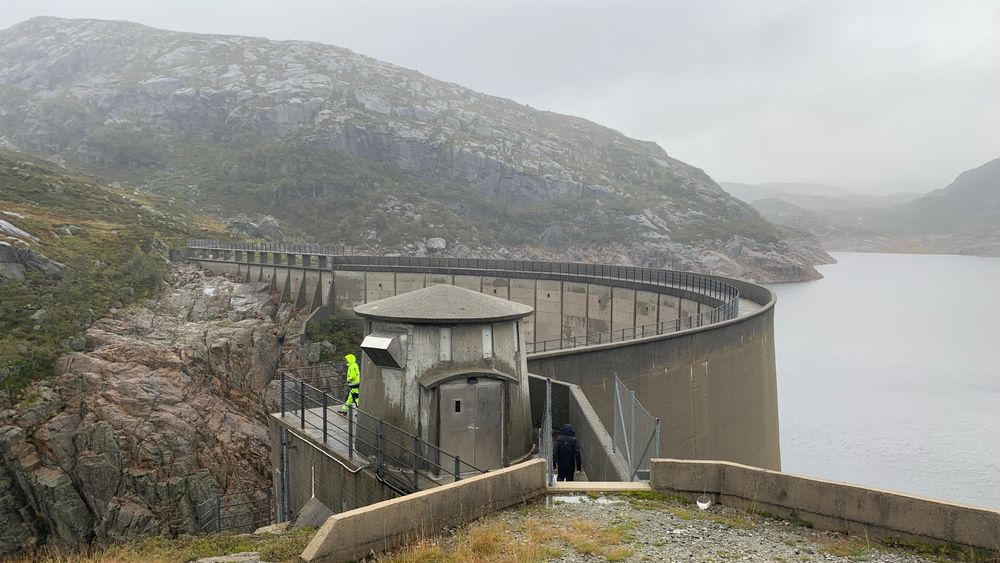 Bildet er fra Lyngsvatnet i Rogaland, som er magasin for Lysebotn kraftverk.