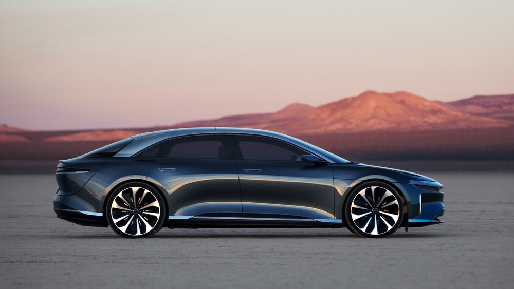 Lucid Motors har redusert produksjonsmålet for modellen Air fra 20.000 til 6-7000 biler.