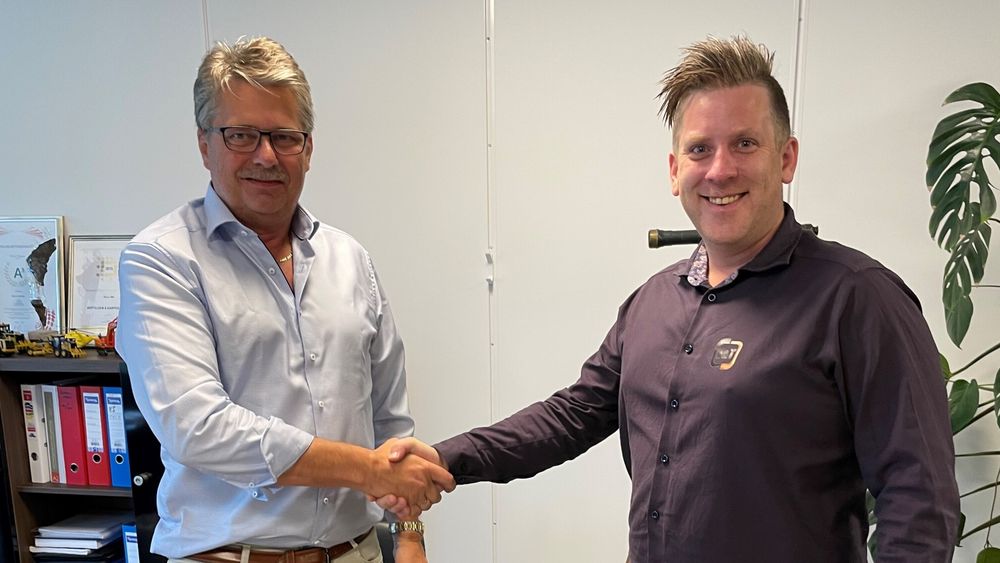 Daglig leder i Bertelsen & Garpestad, Øyvind Langemyr og daglig leder i V&T Entreprenør, Tom Egeli.