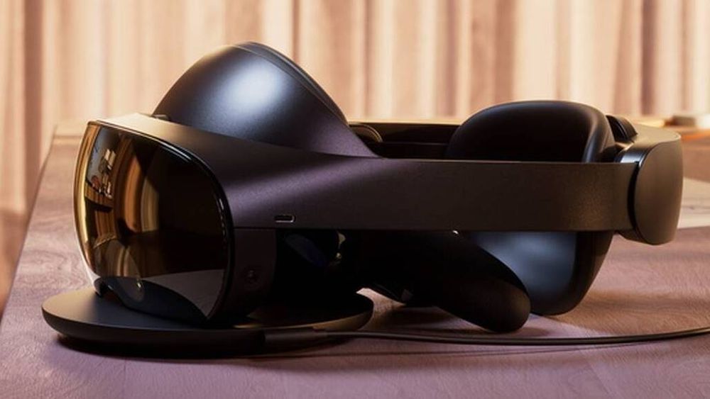 Metas nye proff VR-briller er første generasjon proffbriller, men Mark Zuckerberg mener de skal kunne gjøre hybridmøter levelige allerede nå.