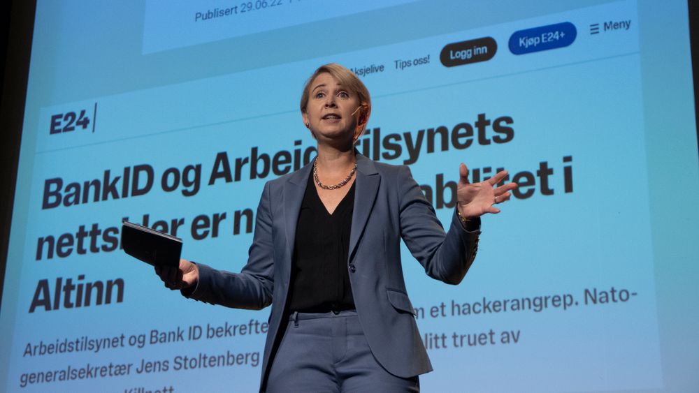− Årvåkne ansatte er alfa omega for å lykkes med sikkerhetsarbeidet, sier Nystrøm, sier NSM-direktør Sofie Nystrøm. Her under Sikkerhetsfestivalen 2022.