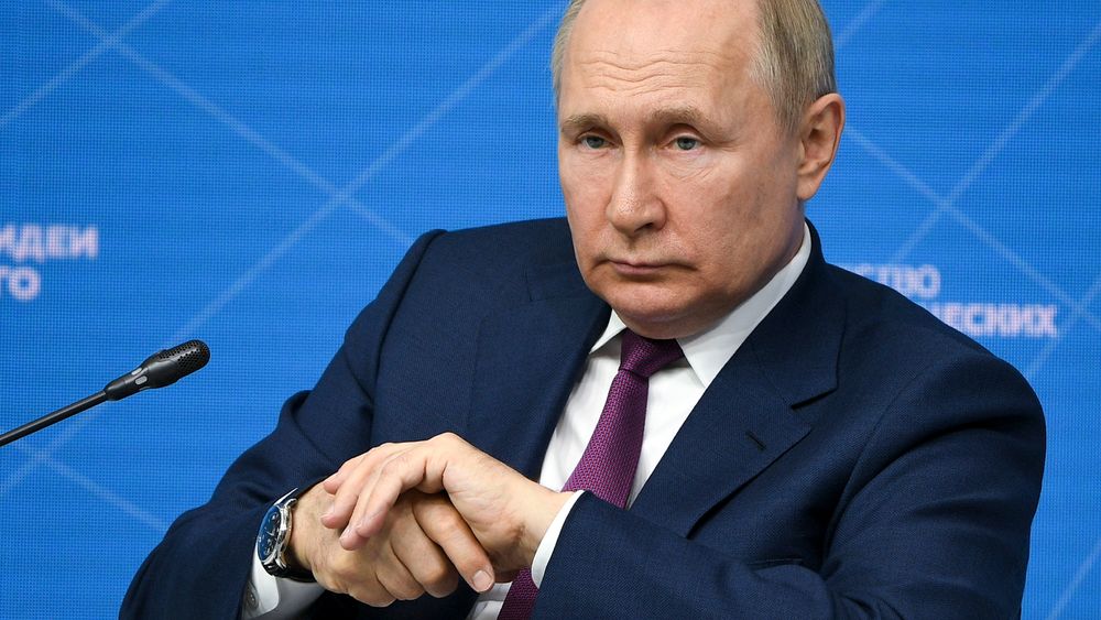 Russland vil vente på en endelig avklaring i etterforskningen av Nord Stream-eksplosjonene før de bestemmer seg for om de vil reparere rørledningene, sier en pressetalsperson for president Vladimir Putin.