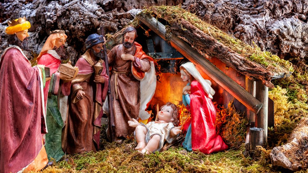 Jesu fødsel i stallen, slik den ofte fremstår i juledekorasjoner.
