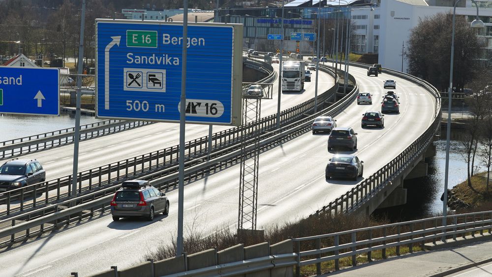 Det sås det tvil om regjeringen vil ta seg råd til å bygge den delen av E-18 som i hovedsak skal gå i tunnel under Sandvika. 