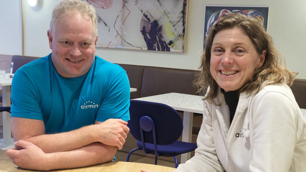 Kristian Tangen og Kristin Grenan har fått midler fra ESA til å utvide pollenkartleggingen fra Norge til Sverige.
