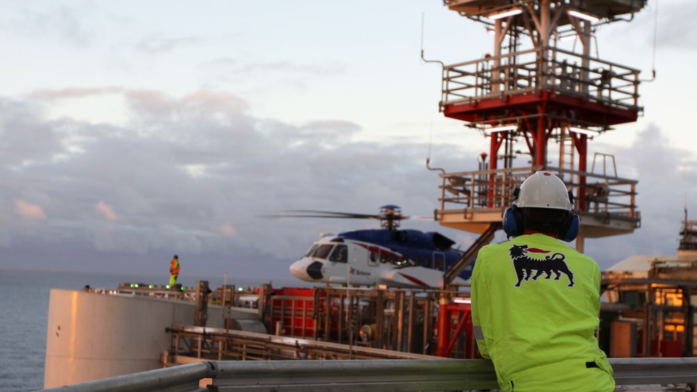 Selskapet bak fjorårets største funn, har som ventet gode resultater. Her lander et helikopter på Goliat FPSO.