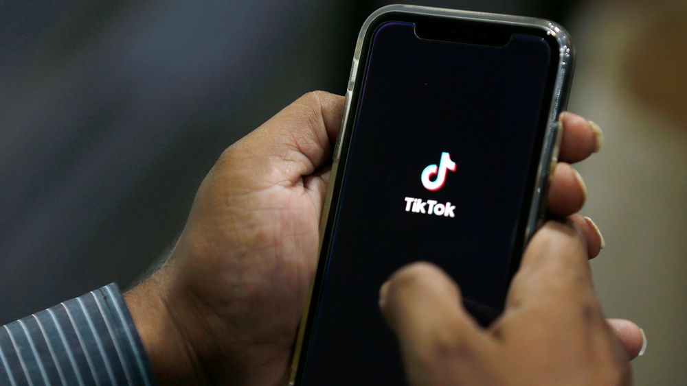Per Willy Amundsen har foreslått at NSM skal lage konkrete mobilråd for Tiktok og andre apper. Nå har justisministeren bedt NSM vurdere nettopp det.