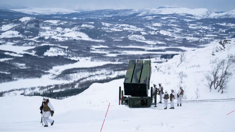 Høringsnotatet trekker frem Nasams-luftvern som et eksempel på teknologi som har sentral betydning for Forsvarets operative evne.