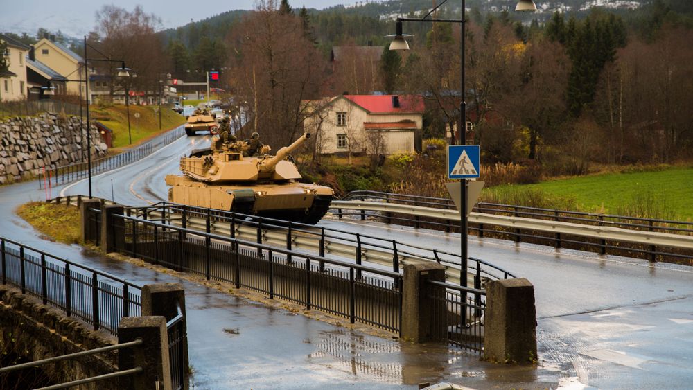 M1A1 Abrams-stridsvogner fra det amerikanske marinekorpset (USMC) på Storås i Orkland kommune i Trøndelag under Trident Juncture i 2018.