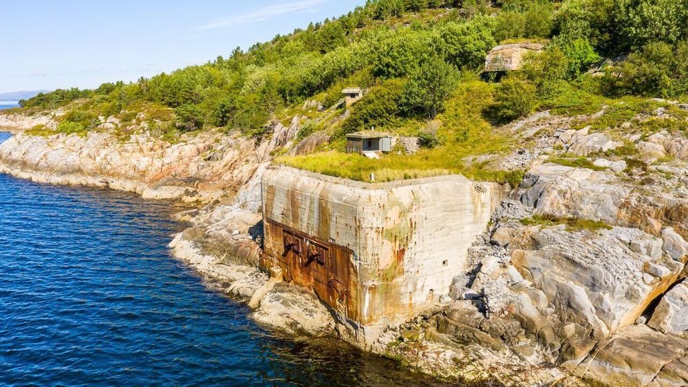 Sørviknes torpedobatteri er lagt ut for salg.