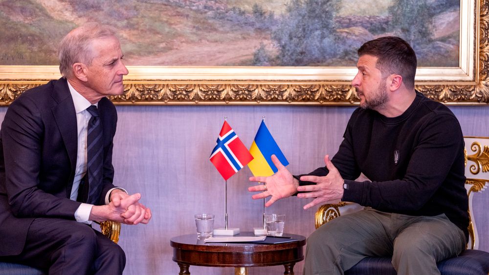 Statsminister Jonas Gahr Støre (Ap) møtte Ukrainas president Volodymyr Zelenskyj på et nordisk toppmøte i Helsingfors onsdag.