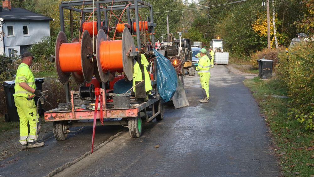 Hvem må slippe til grossistkunder i nettverkene sine? Her illustrert ved mikrogrøfting, utført for Homenet (Globalconnect) på Nesodden.