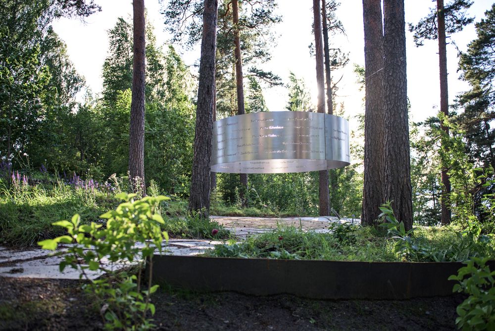  Arkitektkontoret 3RW har ferdigstilt minnesmerket på Utøya, som har offisiell åpning på onsdag.